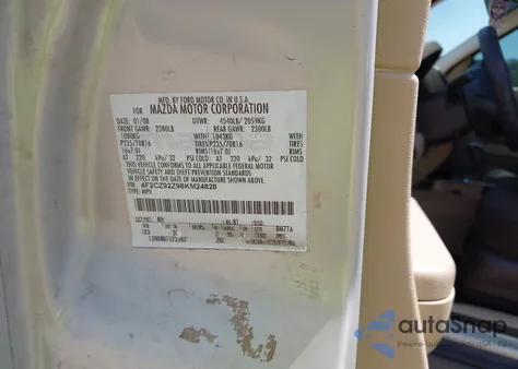 2008 Mazda Tribute I Touring z USA, uszkodzony, nr VIN 4F2CZ92Z98KM24828